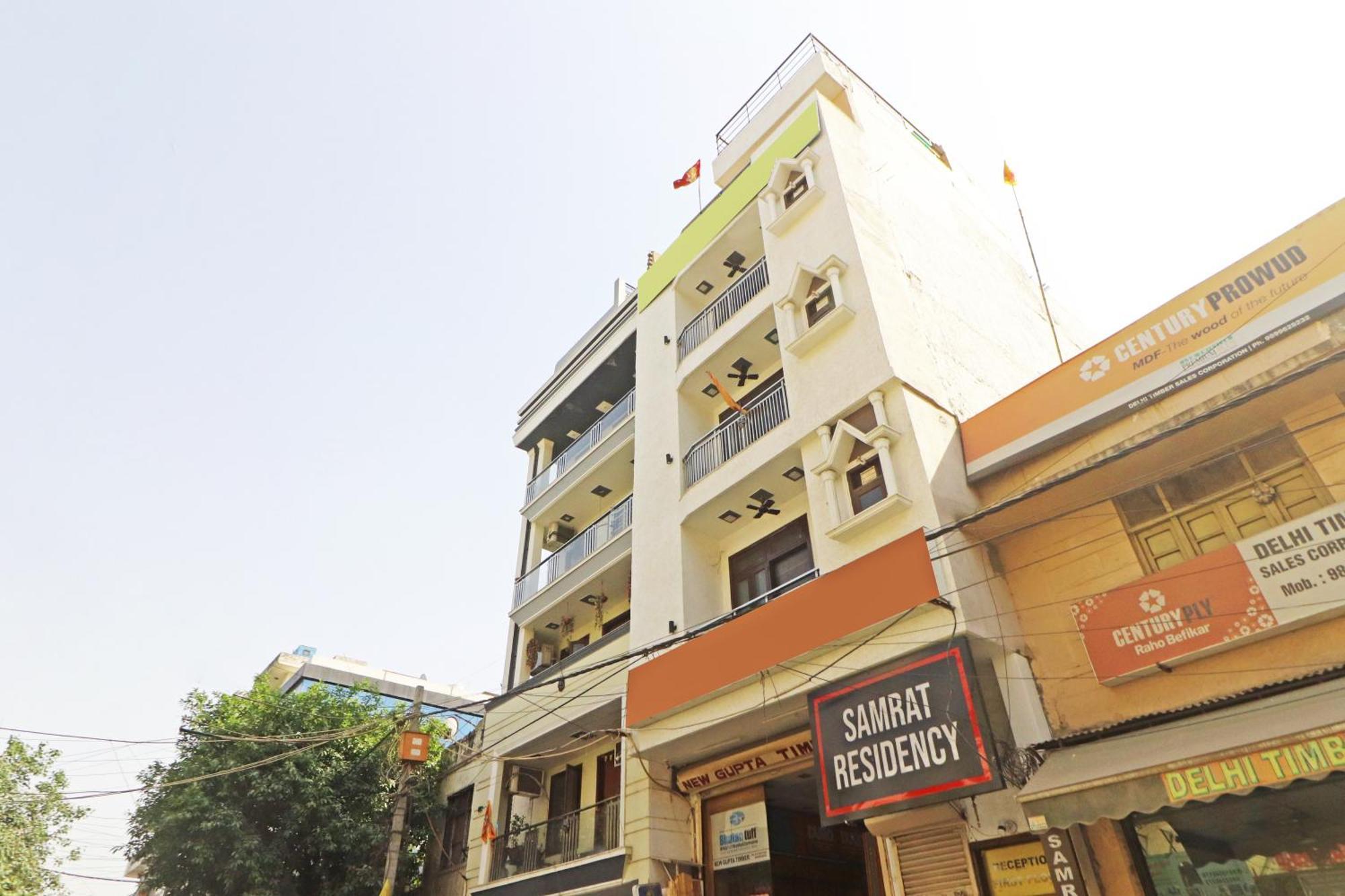 Hotel Samrat Residency 10 Mints Walking Distance Nizamuddin Railway Station New Delhi Exterior photo